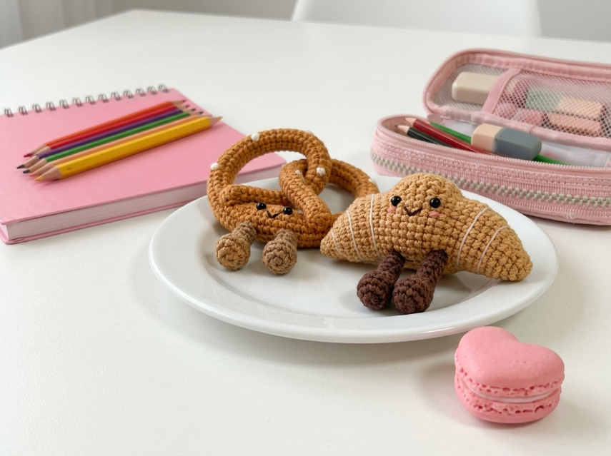 Cover image for Kawaii Bakery Friends – Pretzel & Croissant Amigurumi